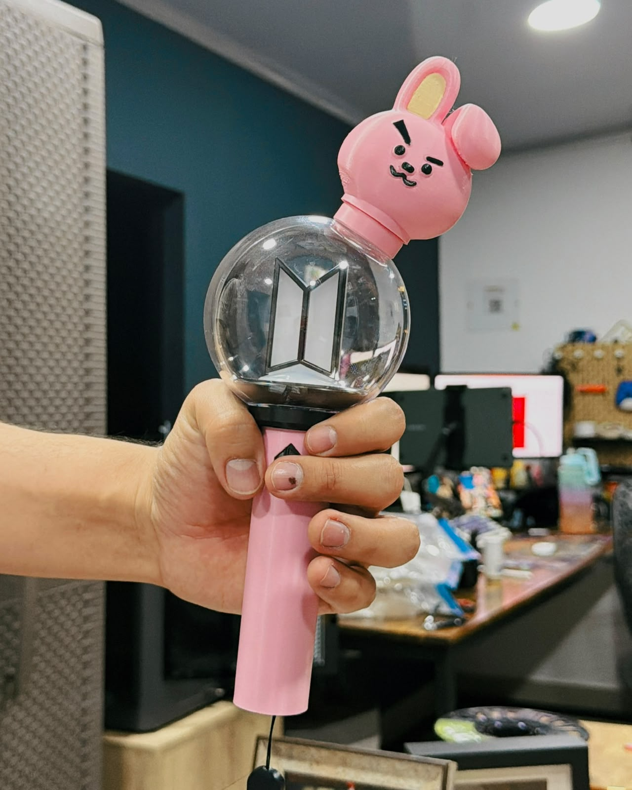 Topper ARMY Bomb